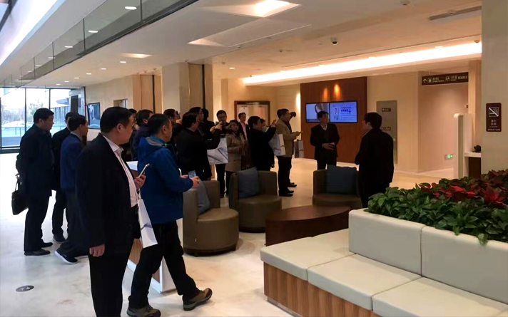 防火門生產(chǎn)廠家教你只有這樣安裝醫(yī)院用防火門才能更堅(jiān)固